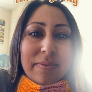 Meet your Posher, Valerie